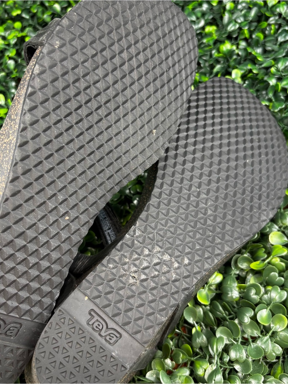 TEVA BLACK STRAP SANDALS Size 11 Woman - Picture 5 of 9